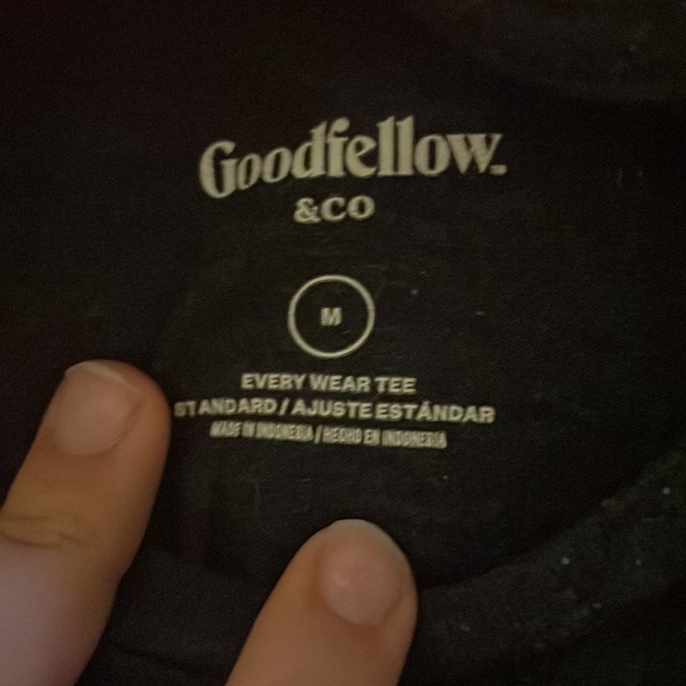 Shirt - Picture 3 of 3